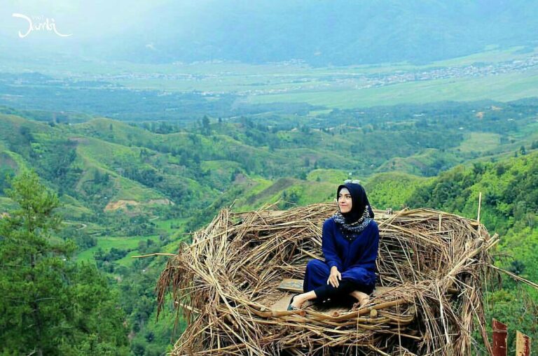 10-tempat-wisata-terbaik-di-kerinci-sungai-penuh-untuk-liburan-anda