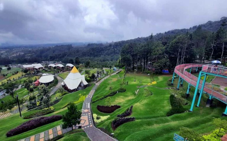 10-destinasi-wisata-seru-tersembunyi-di-ciloto-puncak