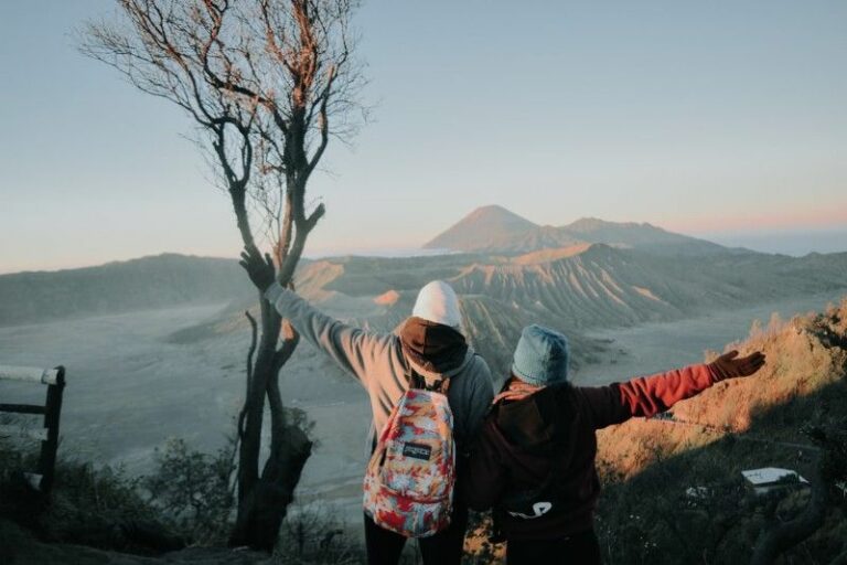 10-destinasi-wisata-terpopuler-di-gunung-semeru-jawa-timur