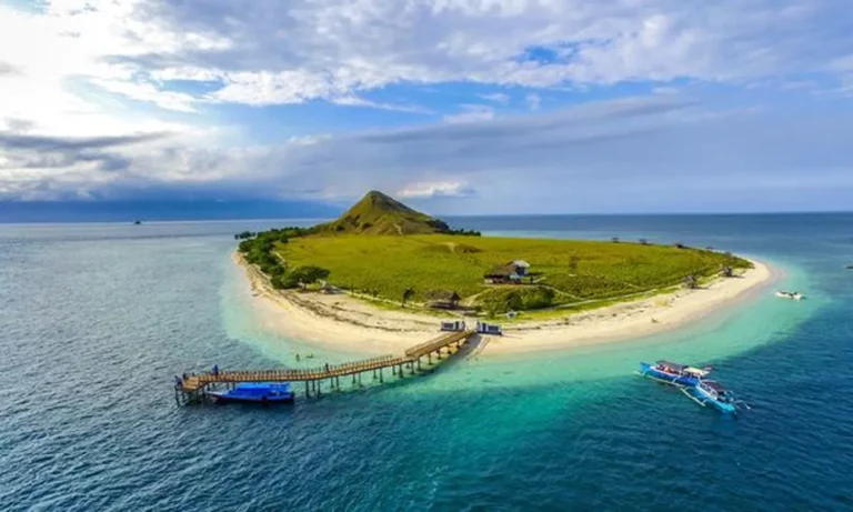 10-destinasi-wisata-terpopuler-di-sumbawa-yang-wajib-dikunjungi