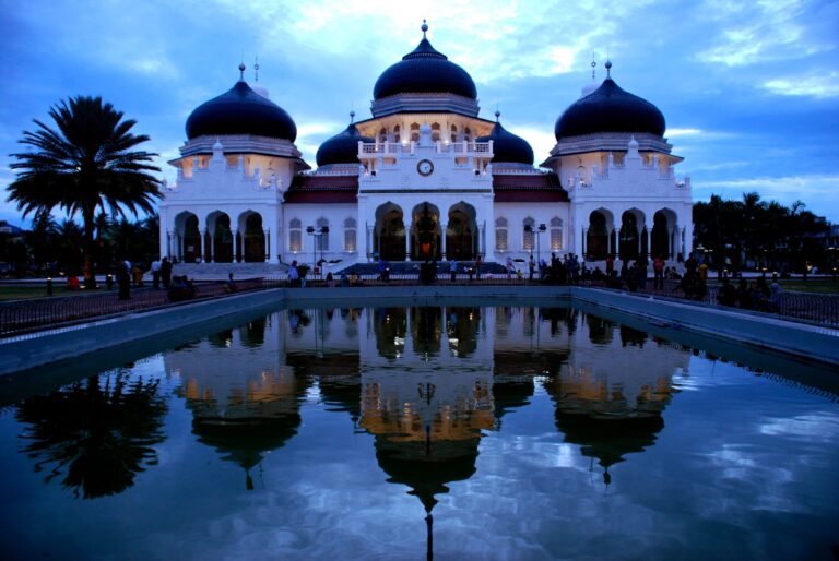 10-tempat-wisata-terbaik-di-banda-aceh-yang-wajib-dikunjungi