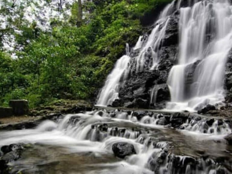 10-wisata-air-terjun-di-mojokerto-yang-menakjubkan-untuk-dikunjungi