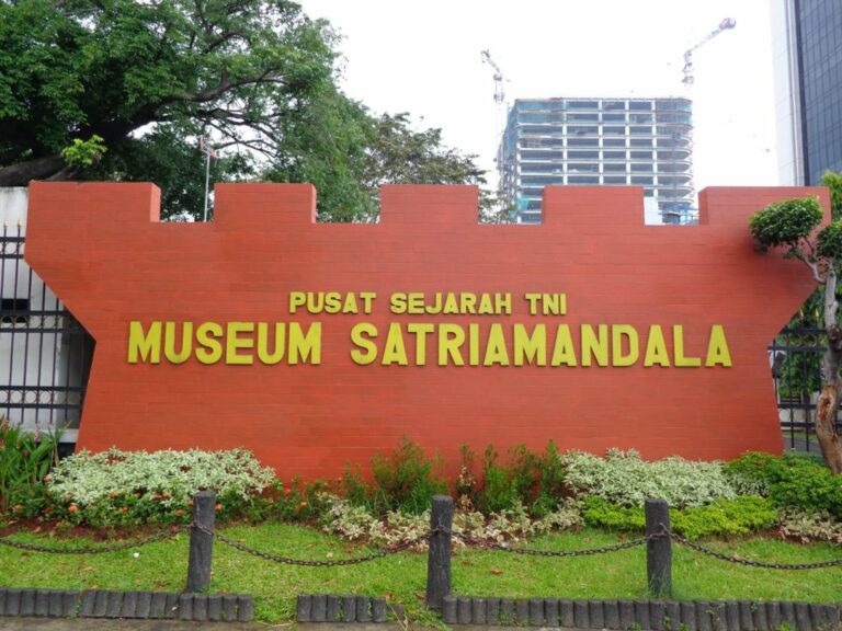 dua-destinasi-wisata-sejarah-jakarta-utara-terbaik