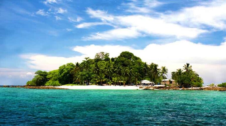 keindahan-megah-pulau-pandang-destinasi-wisata-terbaik-di-indonesia