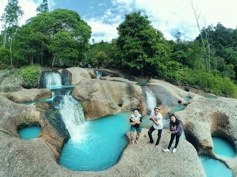 10-destinasi-wisata-menarik-di-pariaman-yang-harus-dikunjungi