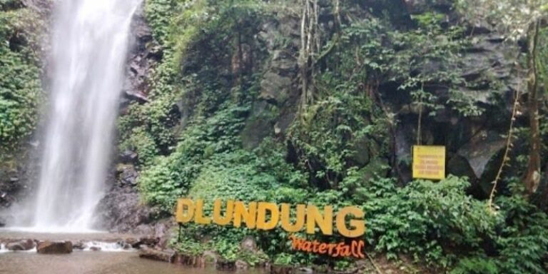 10-wisata-air-terjun-pacet-yang-mengagumkan-untuk-dikunjungi