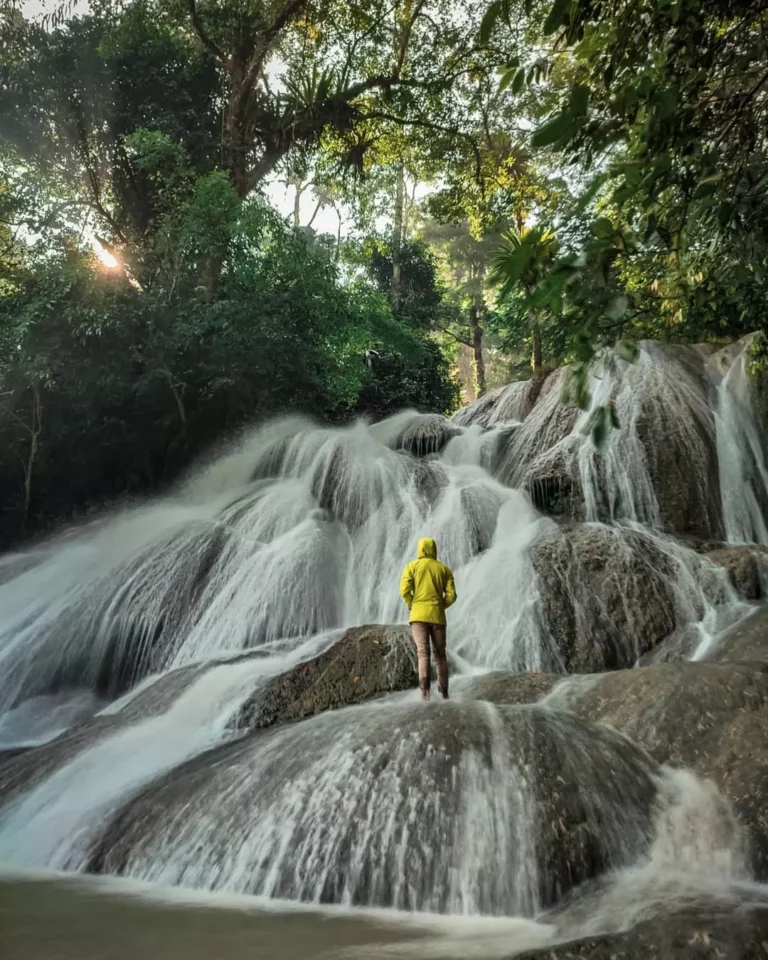 menikmati-keindahan-air-terjun-bibijilan-sebagai-destinasi-wisata-impian