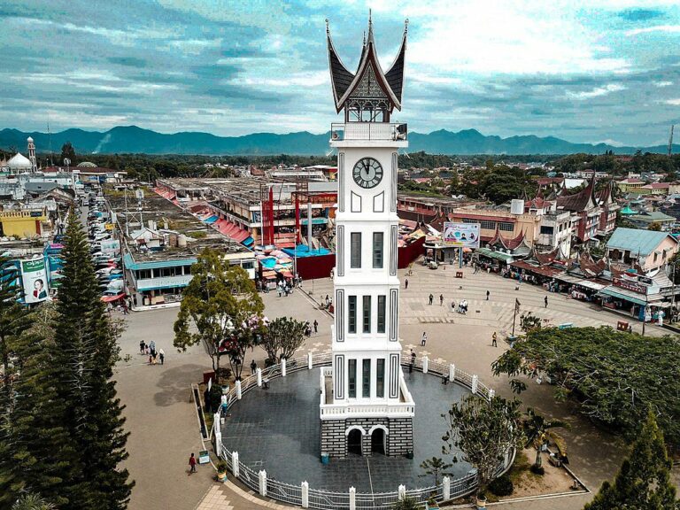 menikmati-pesona-wisata-bukittinggi-kota-yang-bersejarah-dan-eksotis